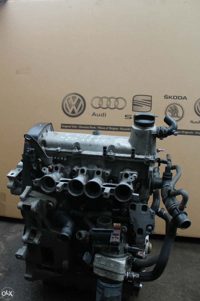 Motor Caddy Caddy Cady cedy 2.0 benzin 80kw 2008god