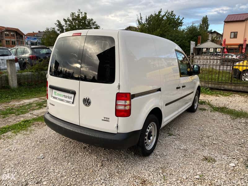 VW Caddy Cady 1.6TDI KLIMA 2012 god. Servisna knjiga