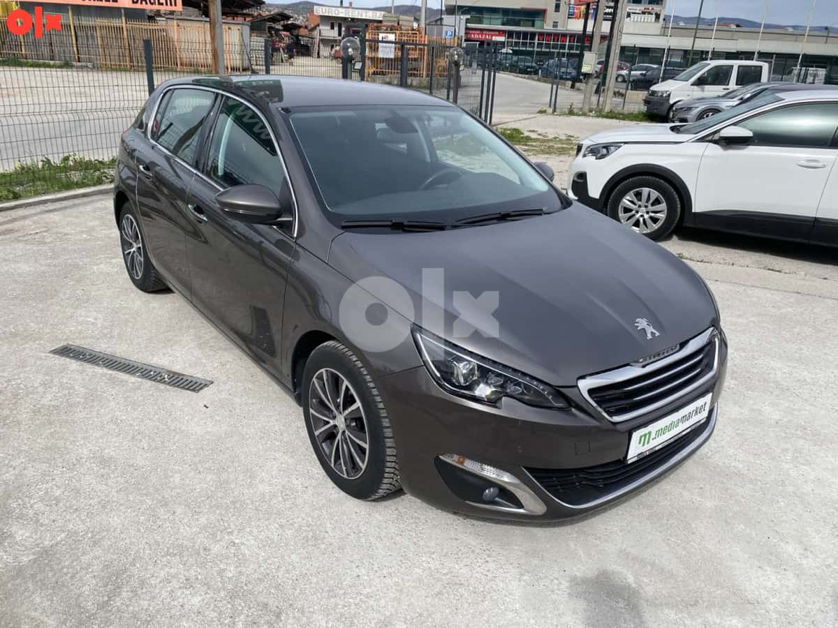 Peugeot 308 Allure 1.6 BlueHDi 88 KW Navigacija FULL LED