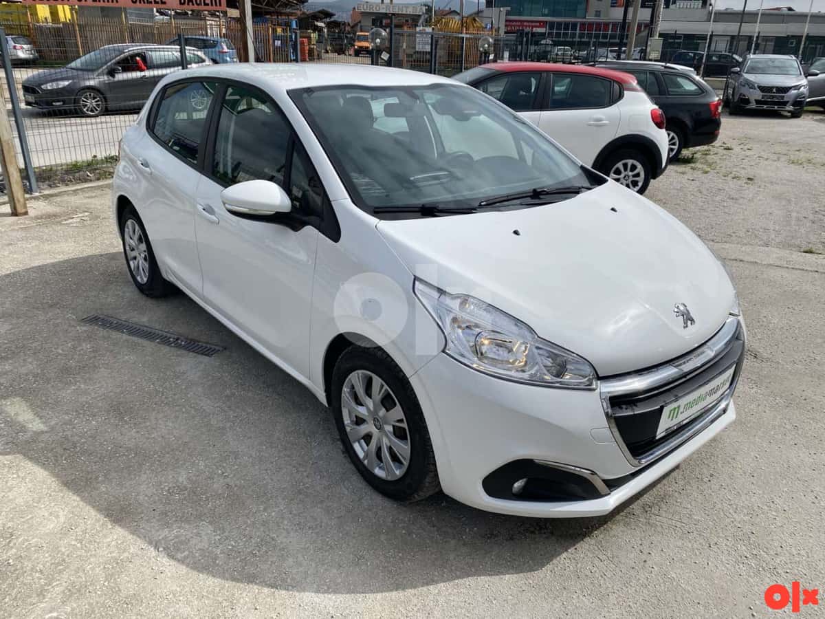 Peugeot 208 1.5BlueHDi 2018g. 158.712km Navigacija