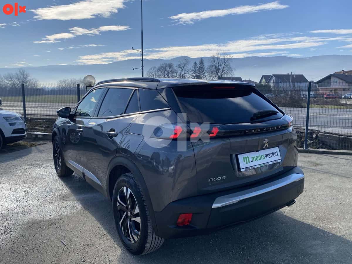 Peugeot 2008 1.5BlueHDi 2022g. 145.527km  Automatik Allure Kamera