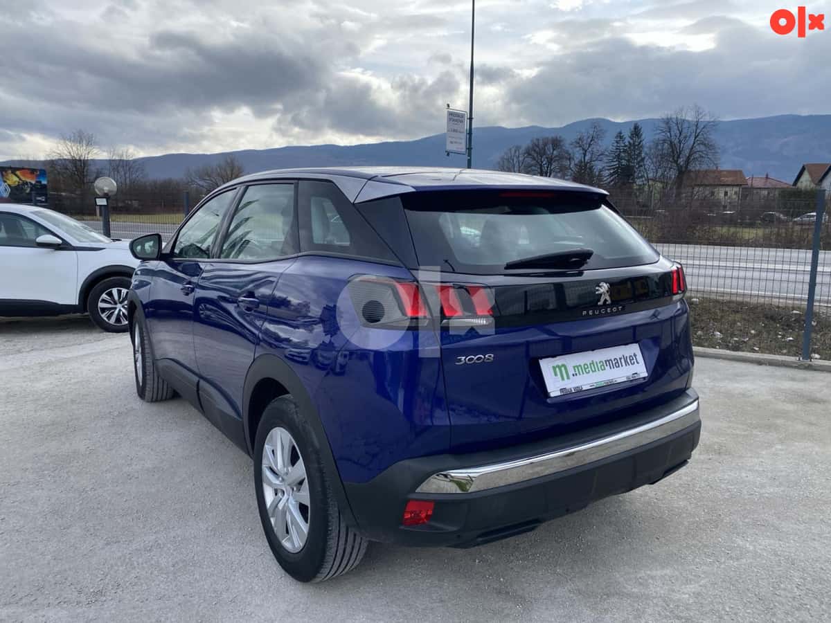 Peugeot 3008 EAT8 Bussines line 130ks 2019g. LED NAVIGACIJA