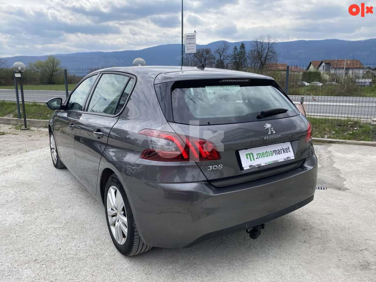 Peugeot 308 EAT8 Automatik 130ks Active Business 2021g. LED NAVI