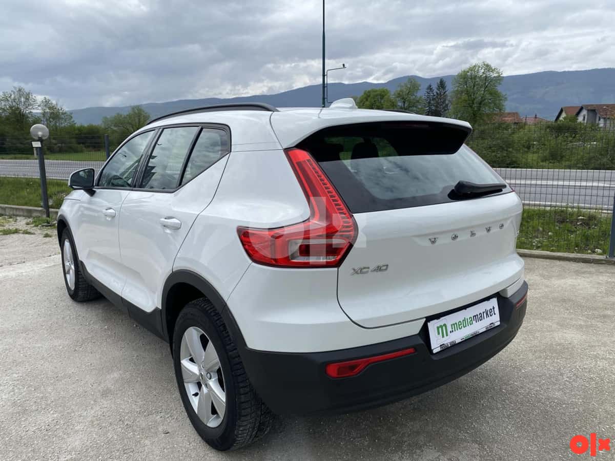 Volvo XC 40 D3 150ks Automatik 199.629km VIRTUAL LED XC40