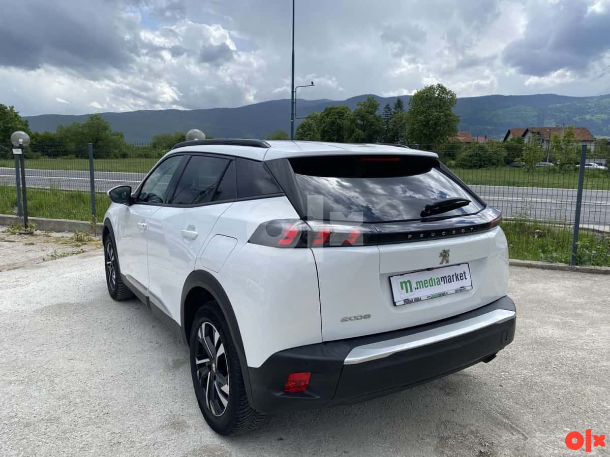 Peugeot 2008 Allure 1.5BlueHDi 138.000km 2020g. KAMERA VIRTUAL
