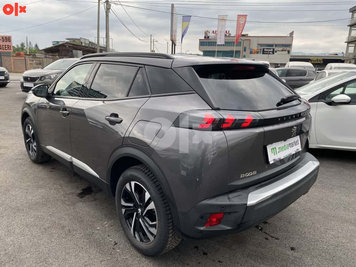 Peugeot 2008 Allure EAT8 Automatik 130ks 2021g. VIRTUAL KAMERA