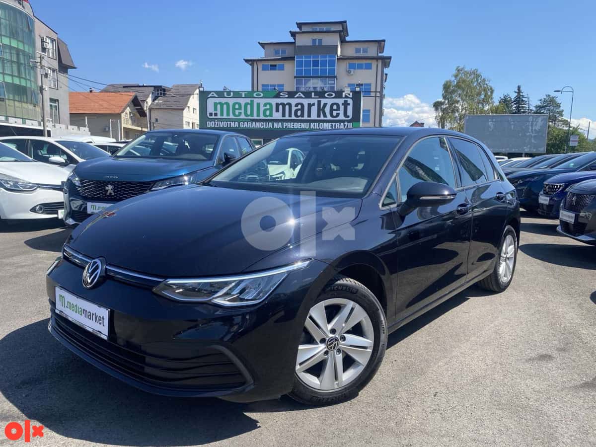 VW Golf 8 Business 2.0 TDI DSG Automatik 2021g. VIRTUAL KAMERA