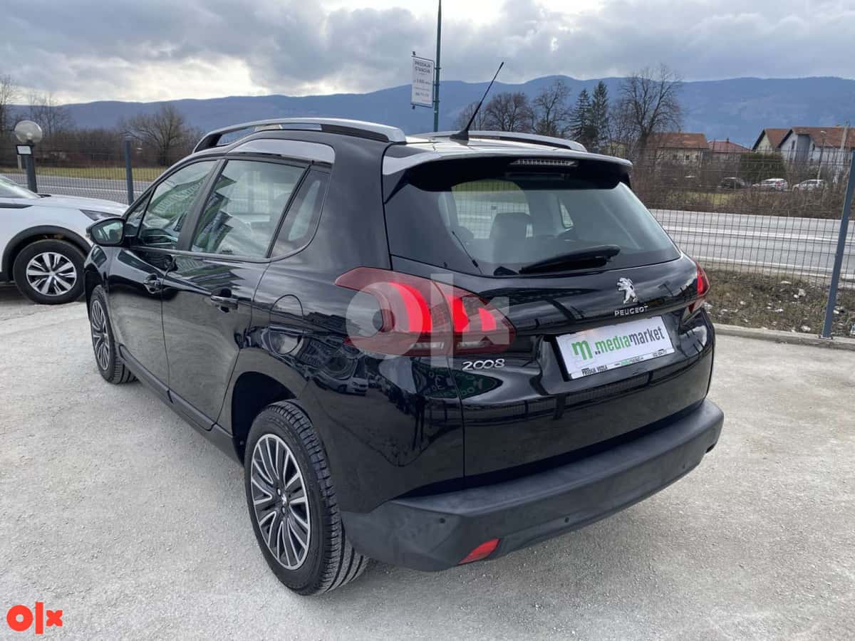 Peugeot 2008 1.5BlueHDi 75kw 190.237km 2018g. NAVI