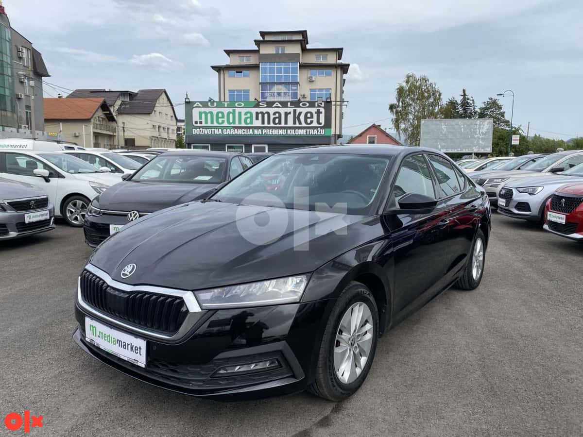 Škoda Octavia 2.0 TDI DSG Automatik 150ks VIRTUAL LED KAMERA