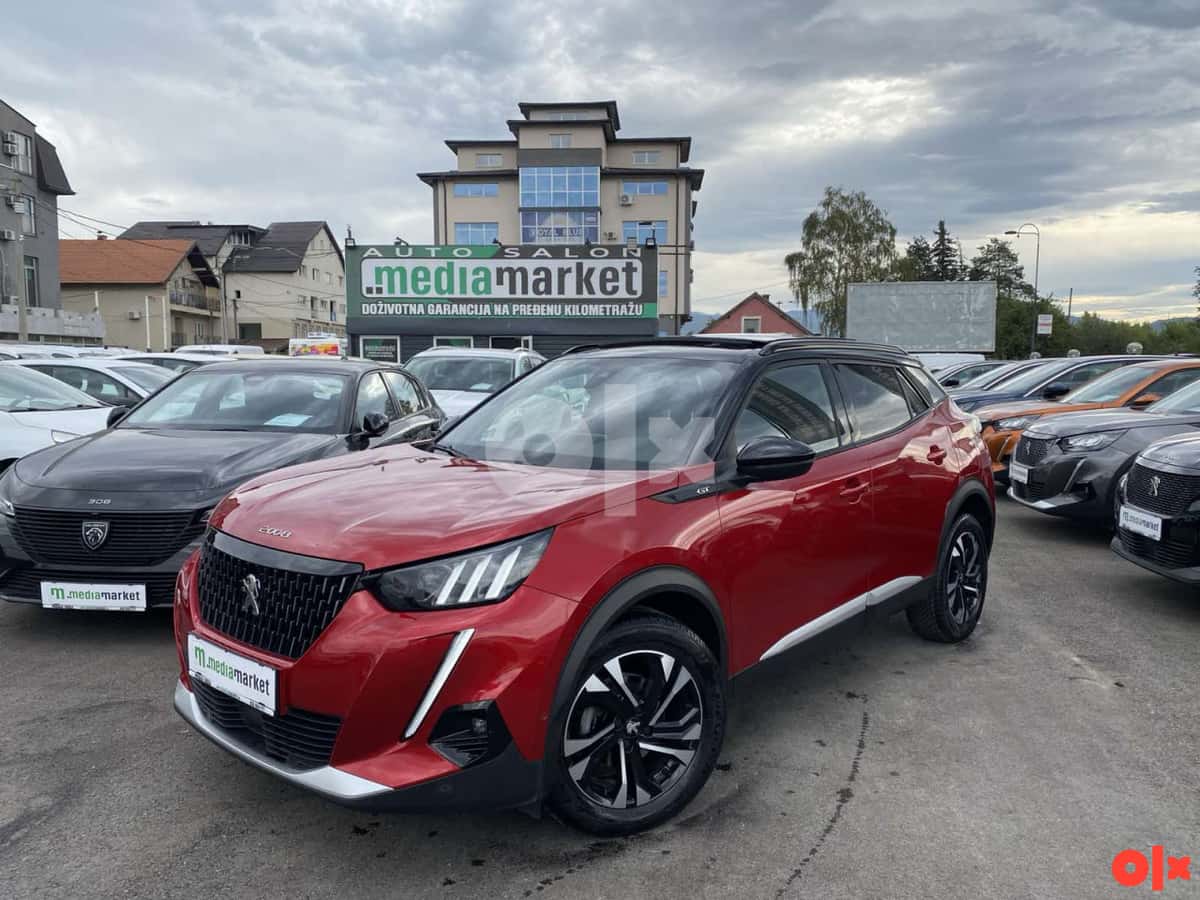 Peugeot 2008 GT Line MT 81.153km 2021g. PANORAMA VIRTUAL KAMERA