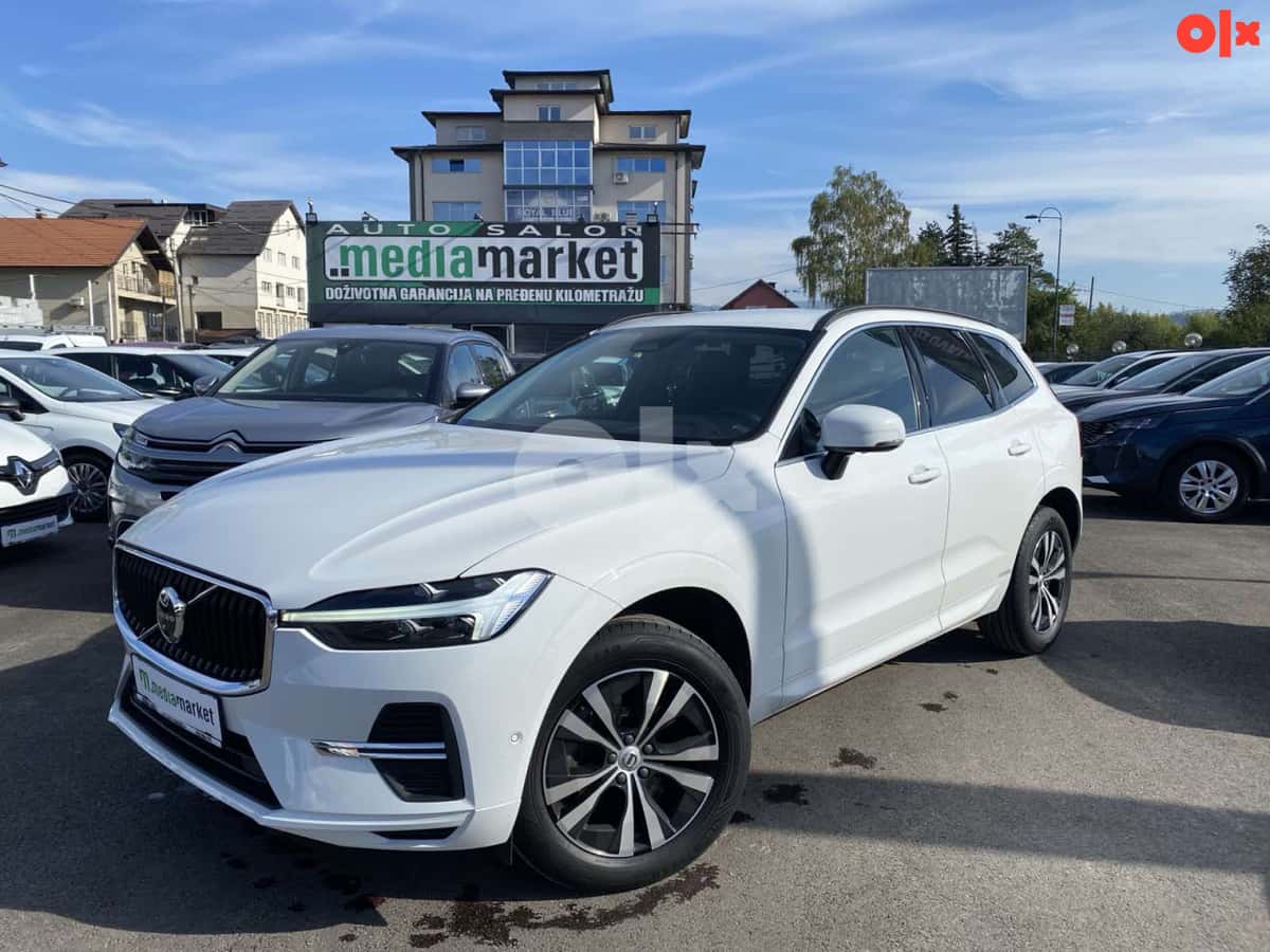 Volvo XC 60 B4 Momentum PRO AWD 180.307km 2022g 360 KAMERA XC60