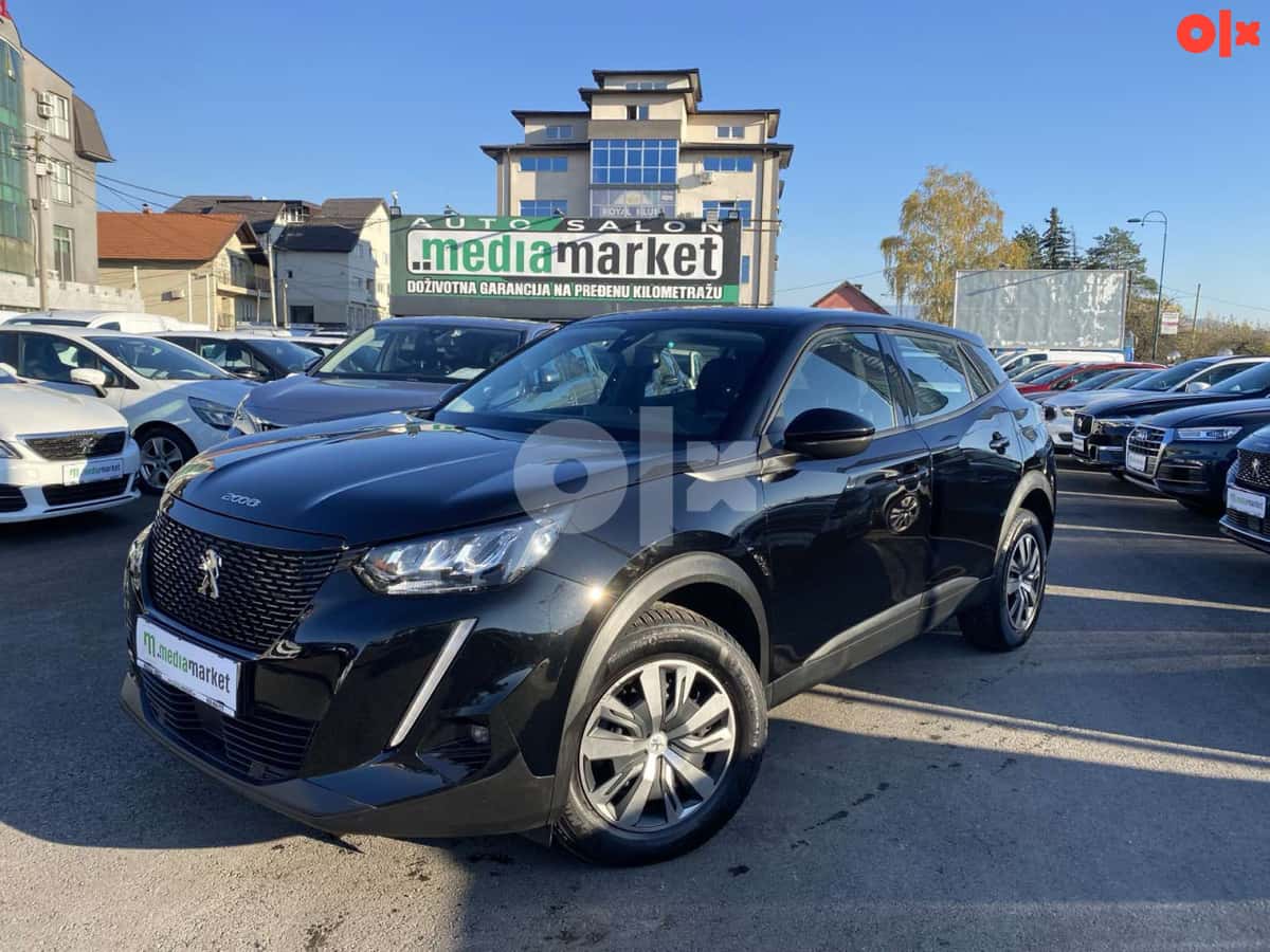 Peugeot 2008 Active Business EAT8 Automatik 130ks 2021g. LED NAVI