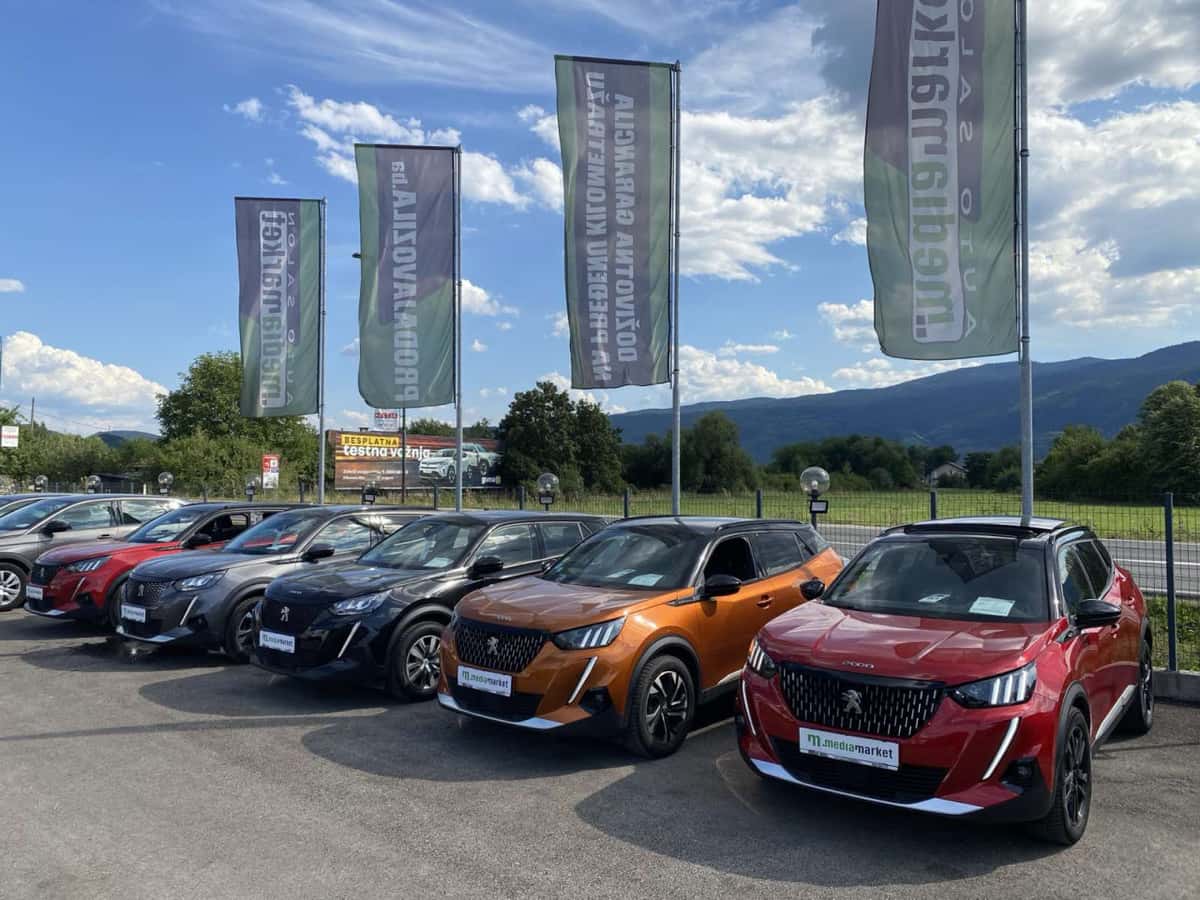 AUTO SALON MEDIA MARKET - DOŽIVOTNA GARANCIJA NA KILOMETRAŽU!