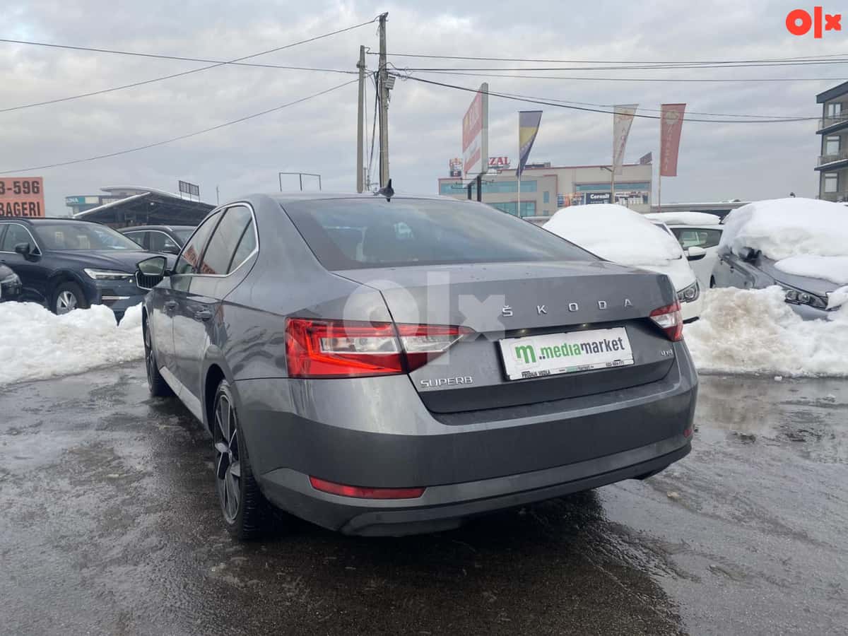 Škoda Superb DSG Automatik 2022g. 98.357km 4x4 NAVIGACIJA VIRTUAL