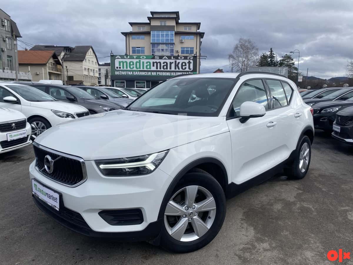 Volvo XC 40 D3 Business AWD 2.0 102.419km 2018g. VIRTUAL LED XC40