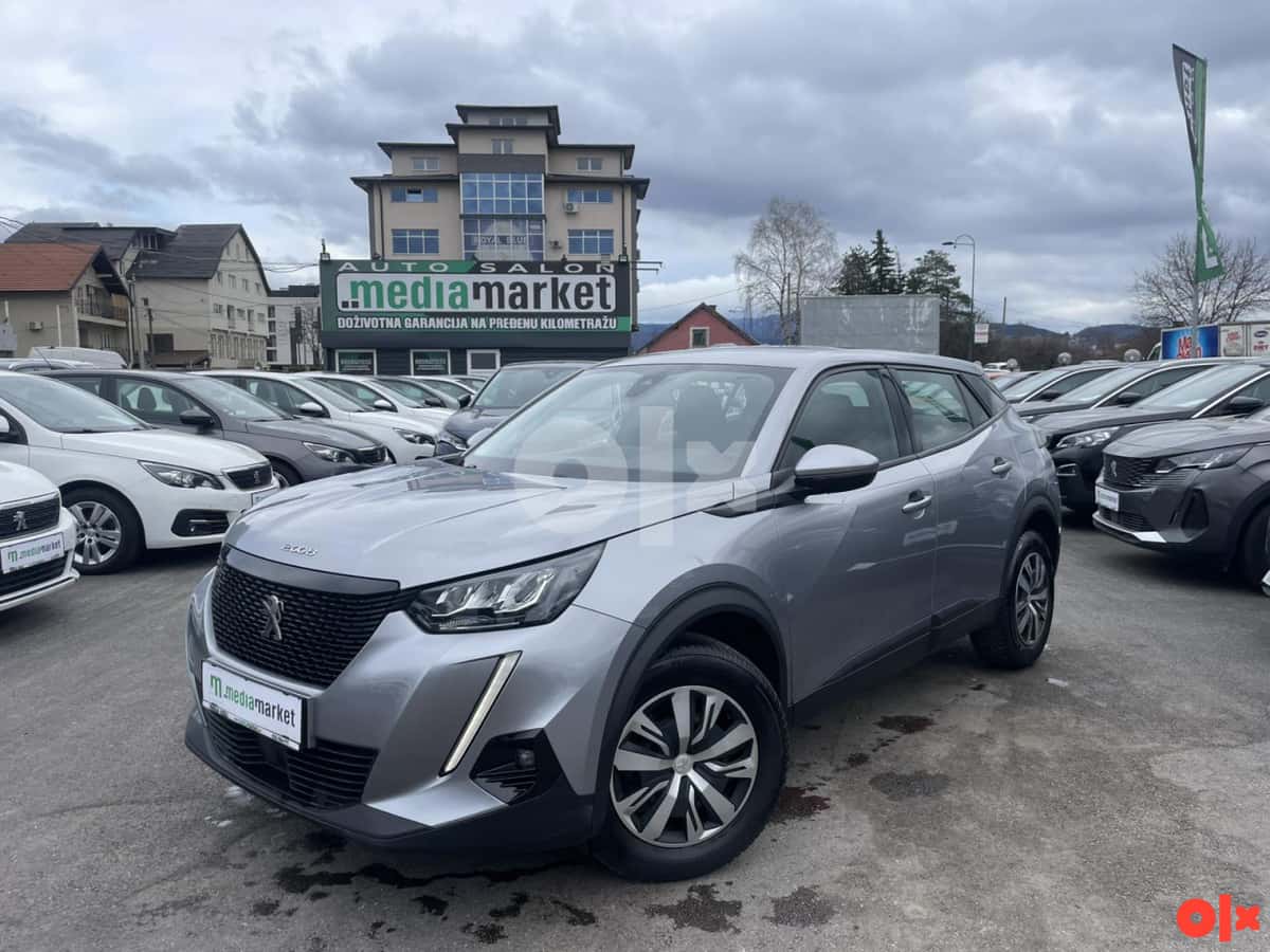 Peugeot 2008 MT 1.5BlueHDi Active 81kw 150.125km 2022g. KAMERA