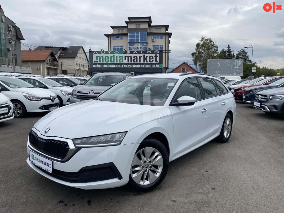 Škoda Octavia Combi 2.0 TDI DSG Automatik 2022g. VIRTUAL KAMERA