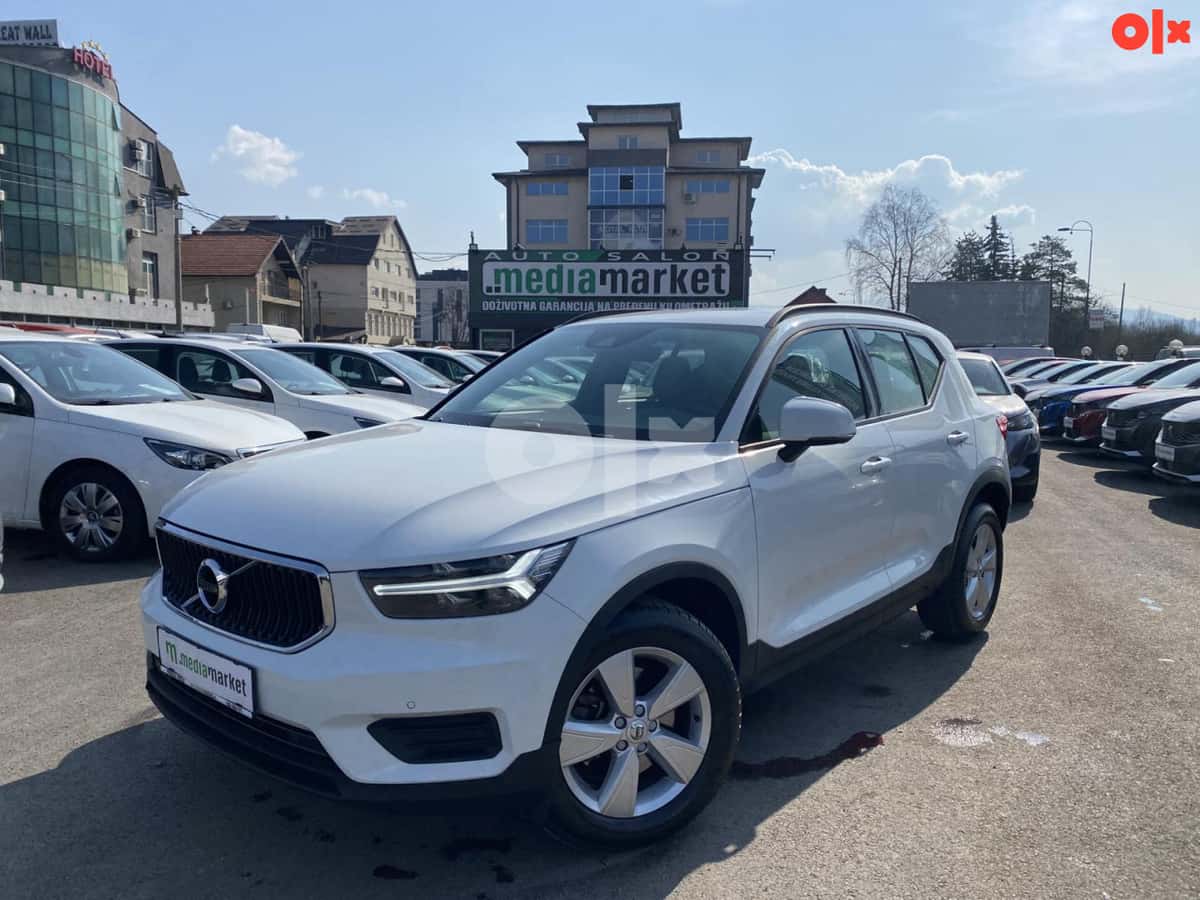 Volvo XC 40 D3 Business AWD 2.0 112.102km 2019g. KAMERA LED XC40