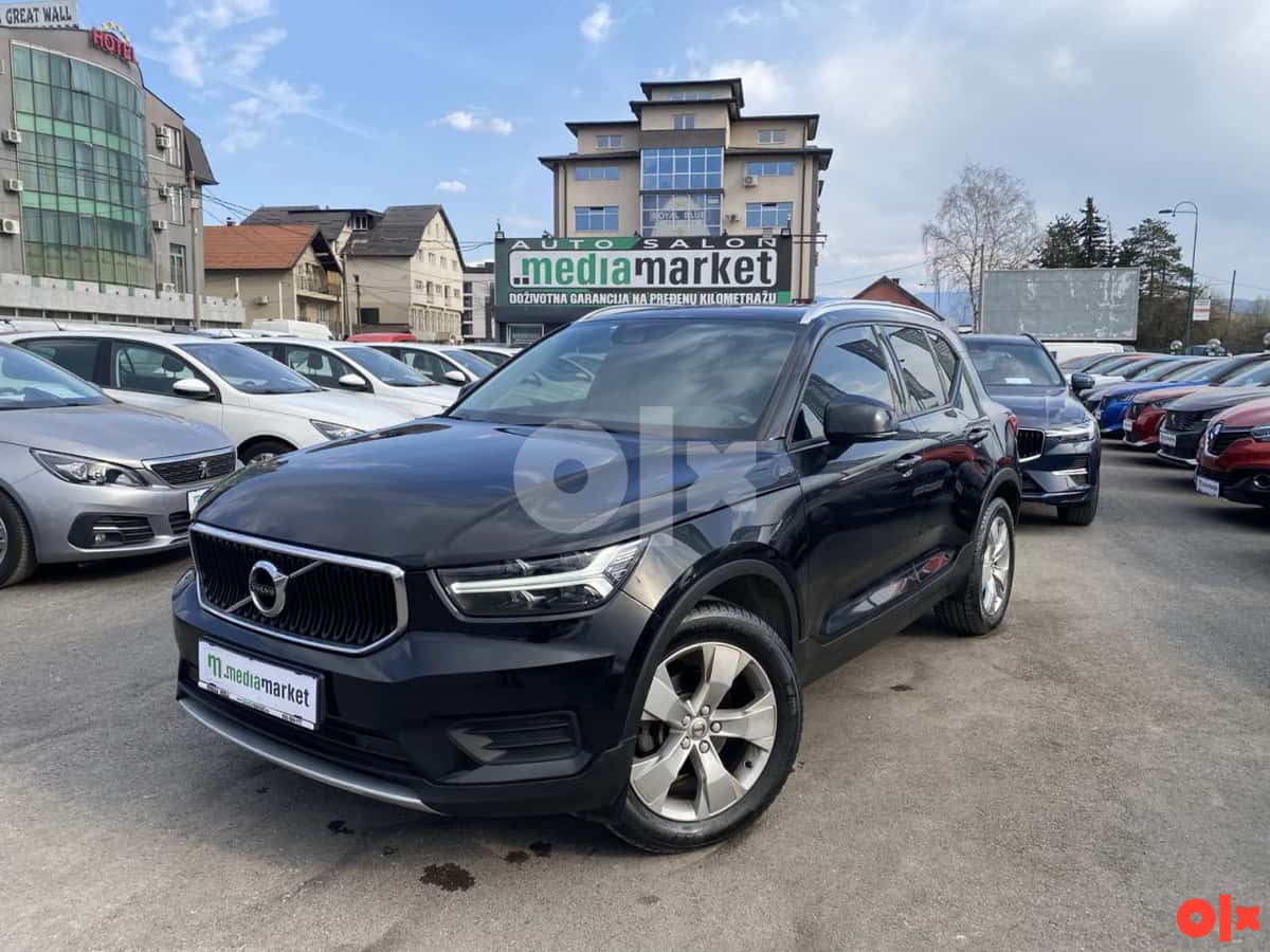 Volvo XC 40 D3 Business 2.0 Automatik 2020g. KAMERA VIRTUAL XC40