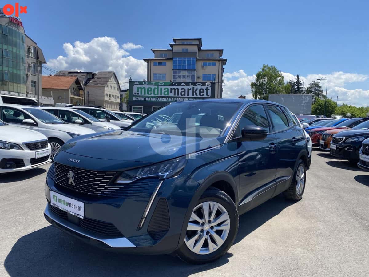 Peugeot 3008 EAT8 Automatik Active 1.5BlueHDi 2022g. VIRTUAL LED