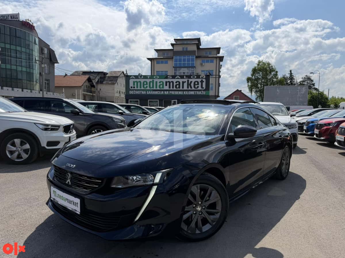 Peugeot 508 Allure 1.5BlueHDi EAT8 Automatik Panorama Virtual LED