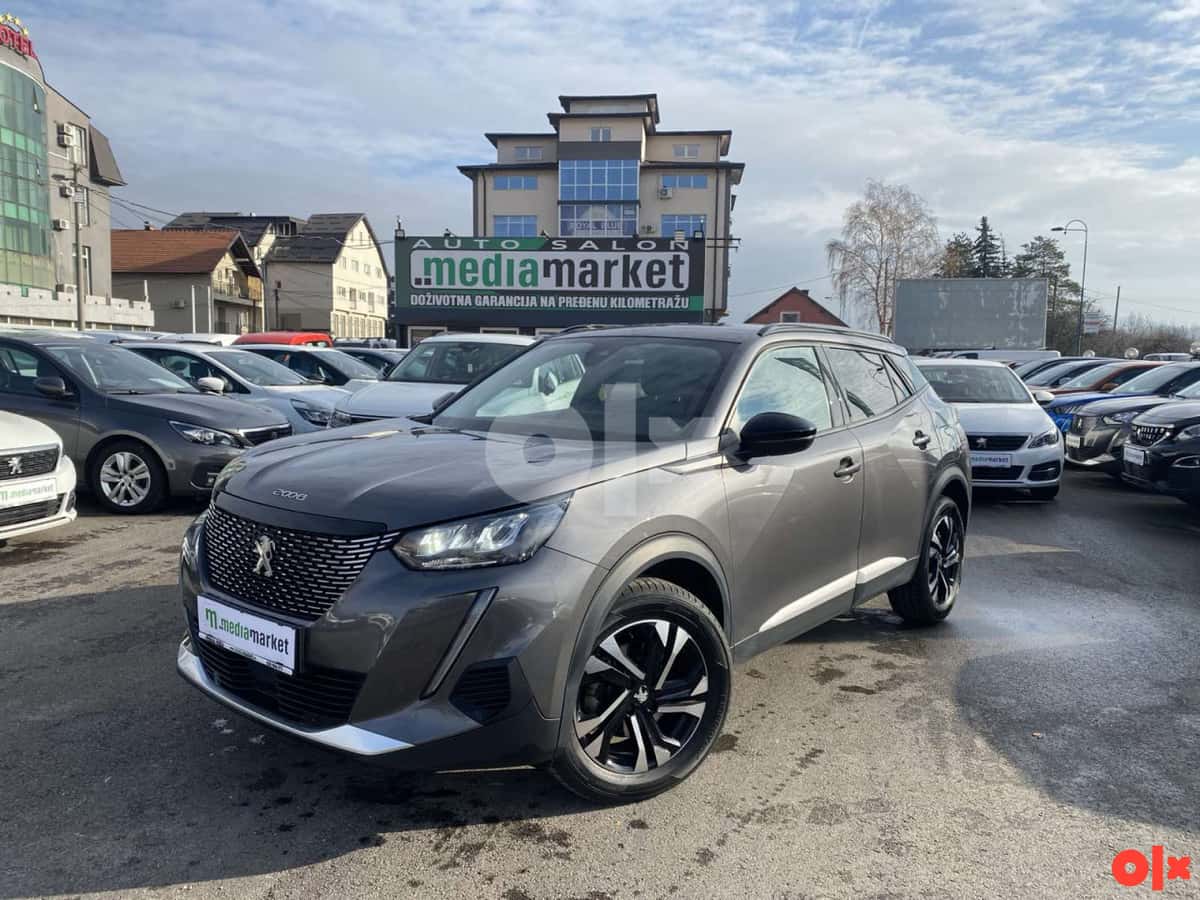 Peugeot 2008 Allure 1.5BlueHDi EAT8 Automatik 139.468km KAMERA