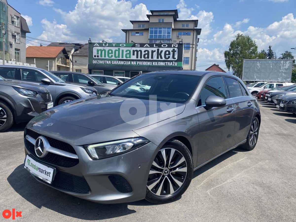Mercedes-Benz A 180d Automatik Business 2022g. Virtual Kamera LED