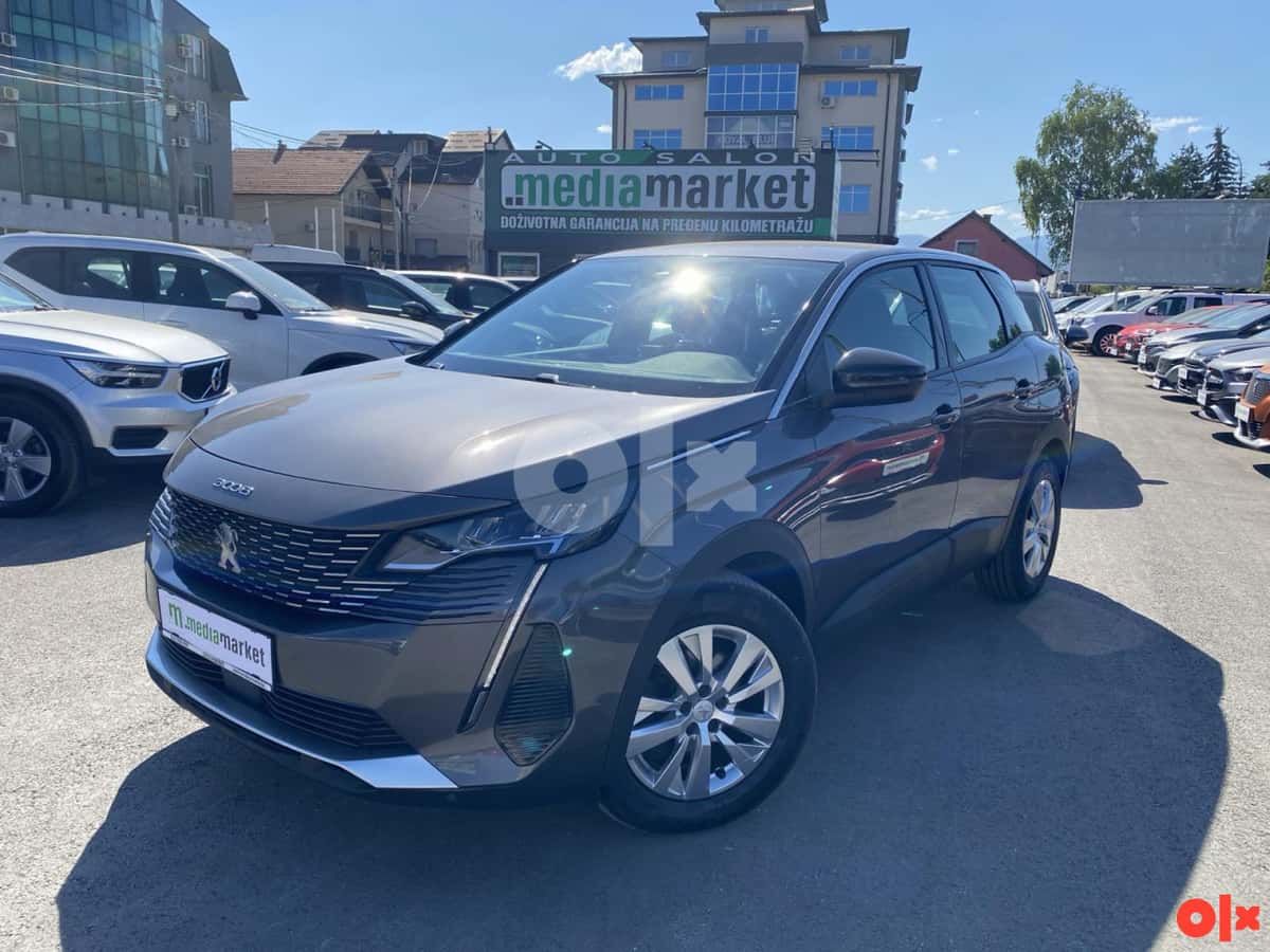 Peugeot 3008 Active EAT8 Automatik 1.5BlueHDi 2022g. Kamera LED