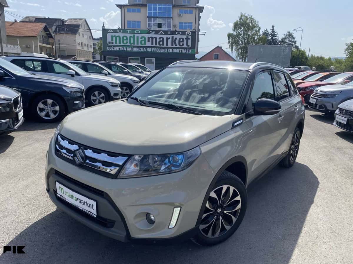 Suzuki Vitara *PRVI VLASNIK* 1.6 DDiS 4x4 128.321km Kamera Navi
