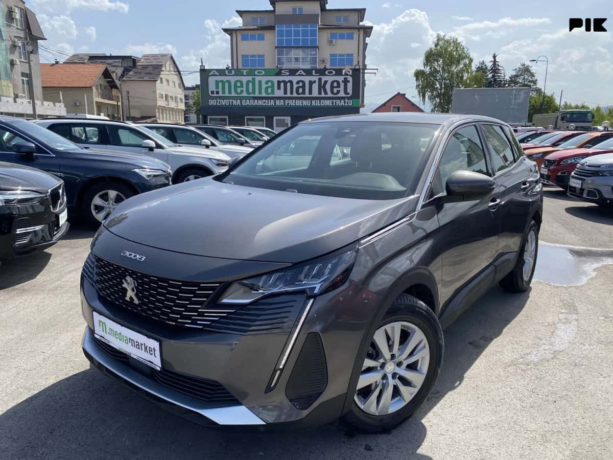 Peugeot 3008 MT Active 1.5BlueHDi 2021g. Kamera LED Navigacija