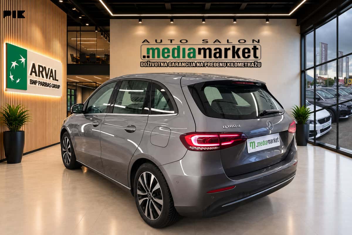 Mercedes-Benz B 180d Business 2022g Automatik Kamera LED Virtual