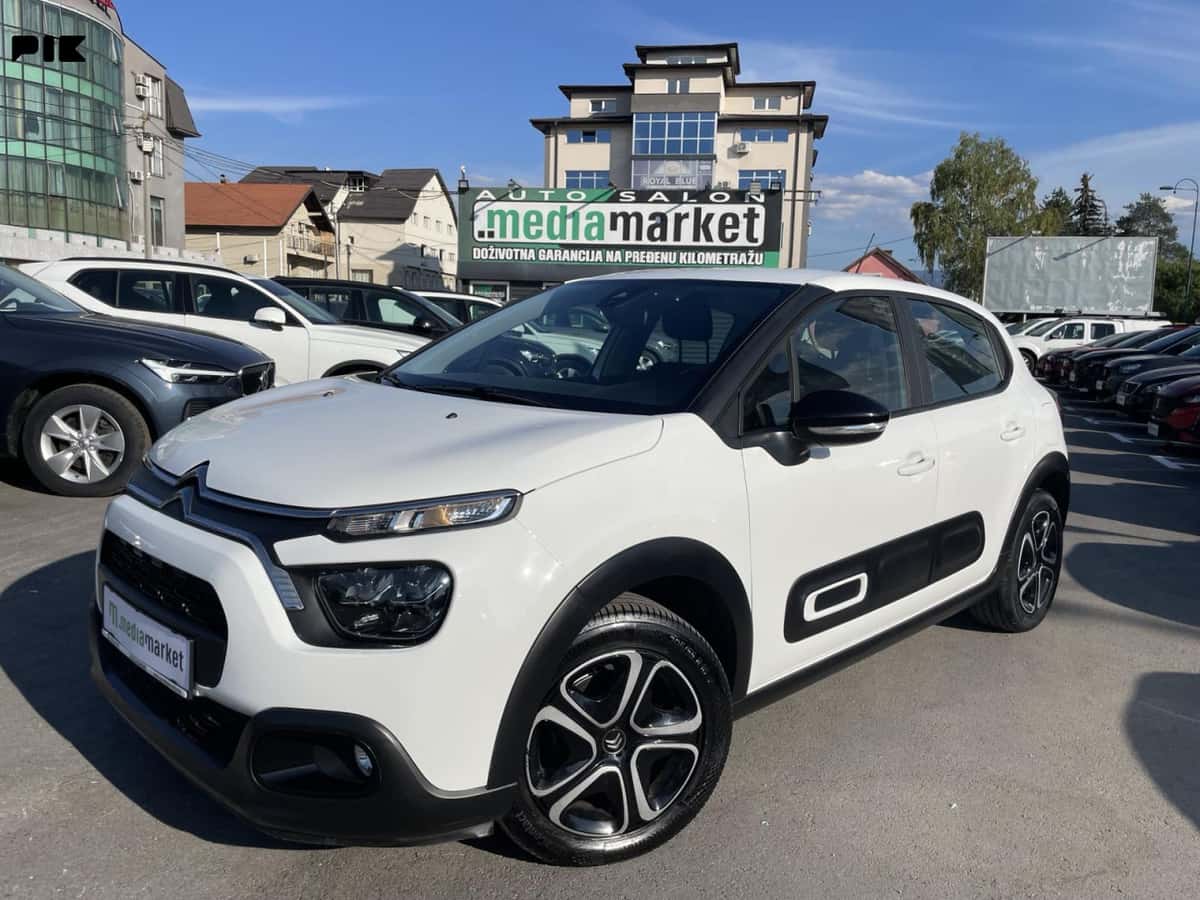 Citroen C3 Bumpers 1.5BlueHDi 90.870km Park senzori Navi LED