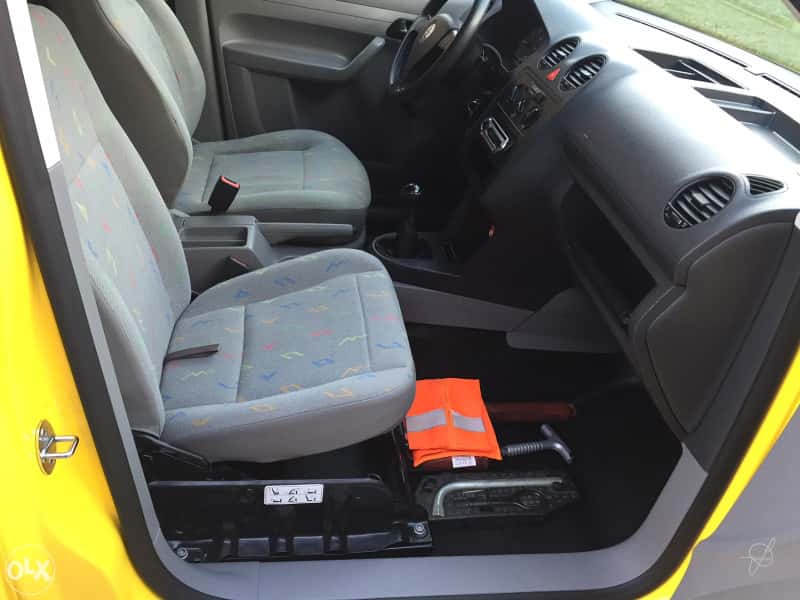 Vw caddy model 2008god. 102.000km cady cadi cedy T4 T5