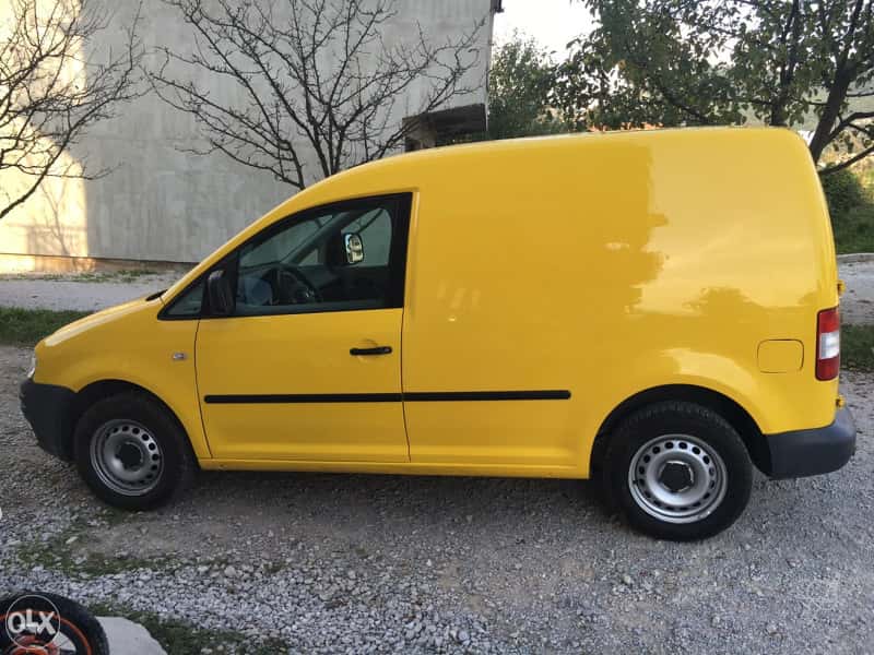Vw caddy Model 2008 god