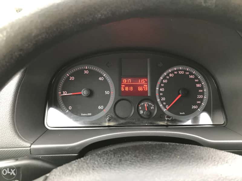 Vw caddy model 2008god.